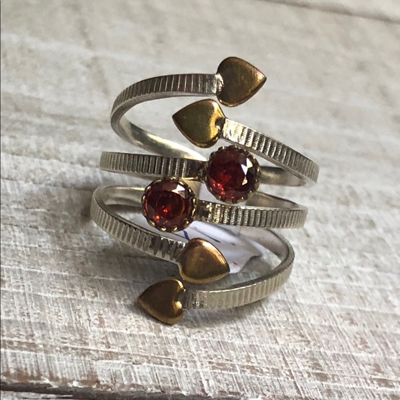 Jewelry - 🌺Two-Tone Garnet 925 Ring Size 6🌺
